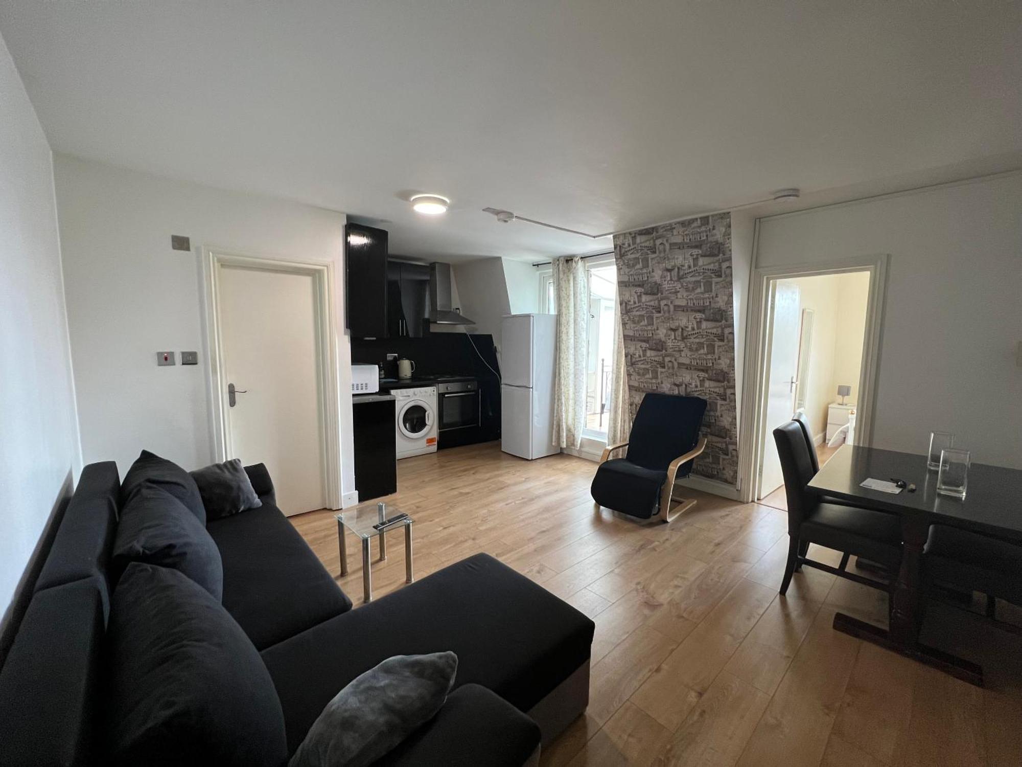Comfy 2 Bedroom Apartments - Finchley Road, ロンドン エクステリア 写真