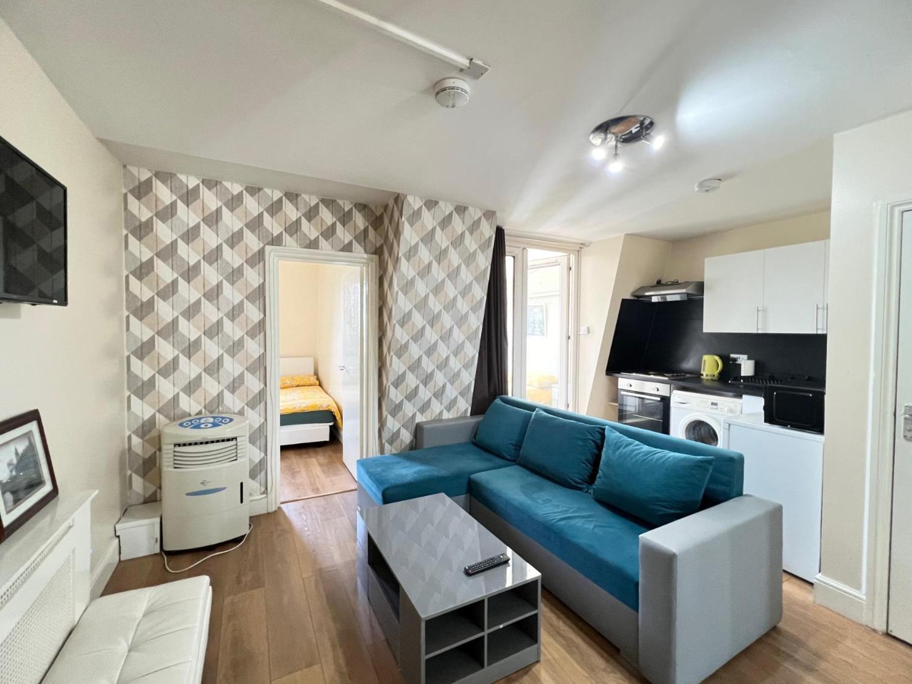 Comfy 2 Bedroom Apartments - Finchley Road, ロンドン エクステリア 写真